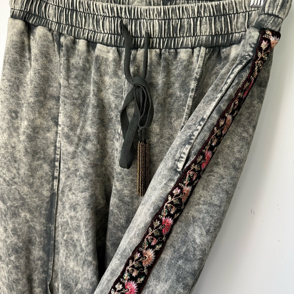 Aratta Silent Journey Juliette Wide Leg Embroidered Stone Wash Trouser Pants - Picture 9 of 9